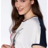 Тениска с овално деколте и щампа Fiorella Rubino