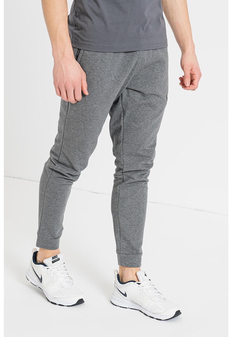 Тренировъчен панталон Dri-FIT със стеснен крачол Nike