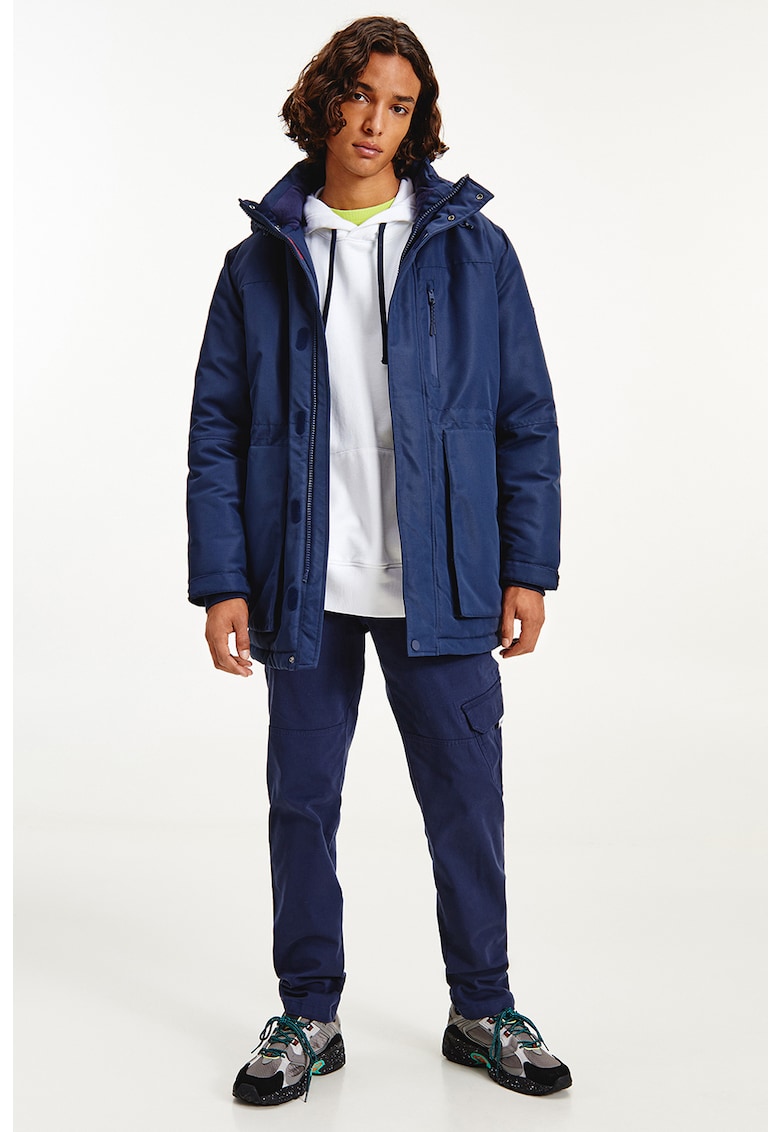 Зимно яке с качулка Tommy Jeans