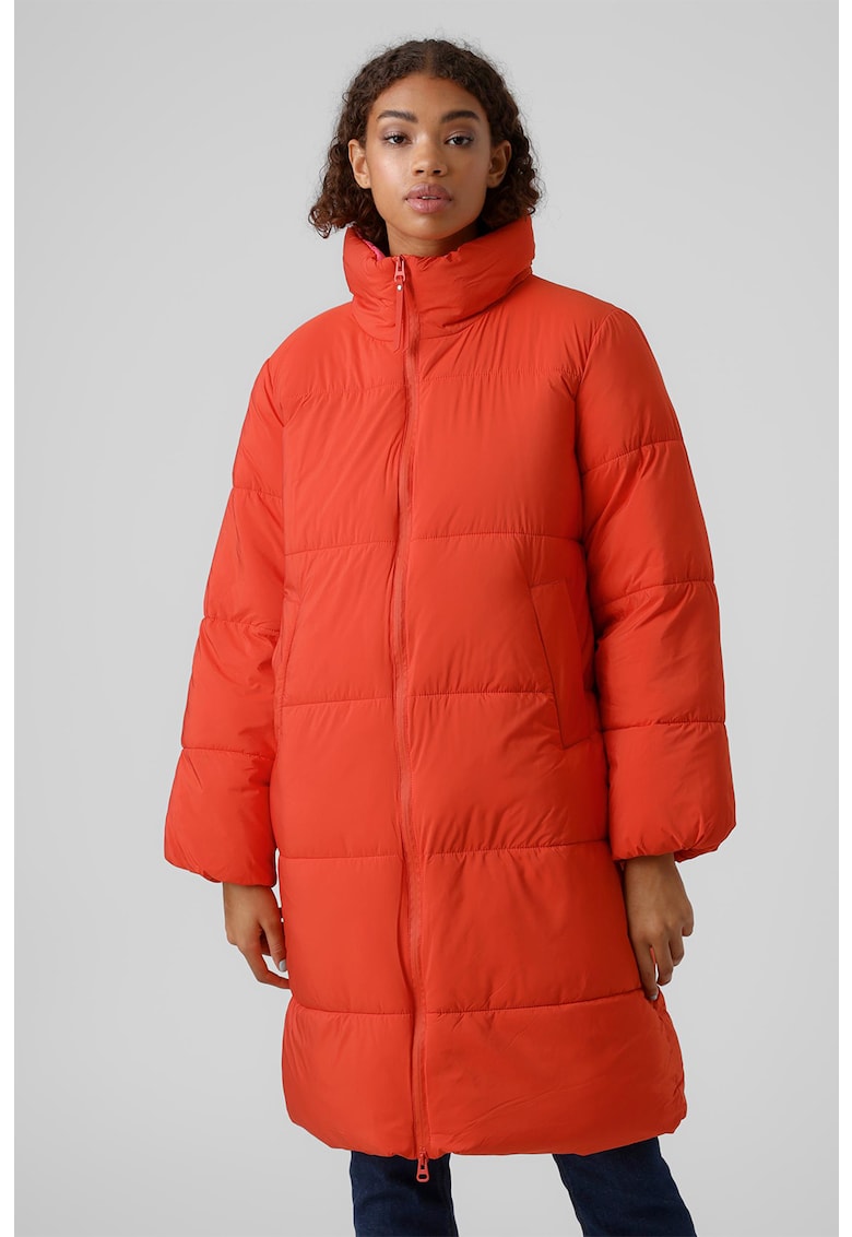 Капитонирано зимно яке Vero Moda