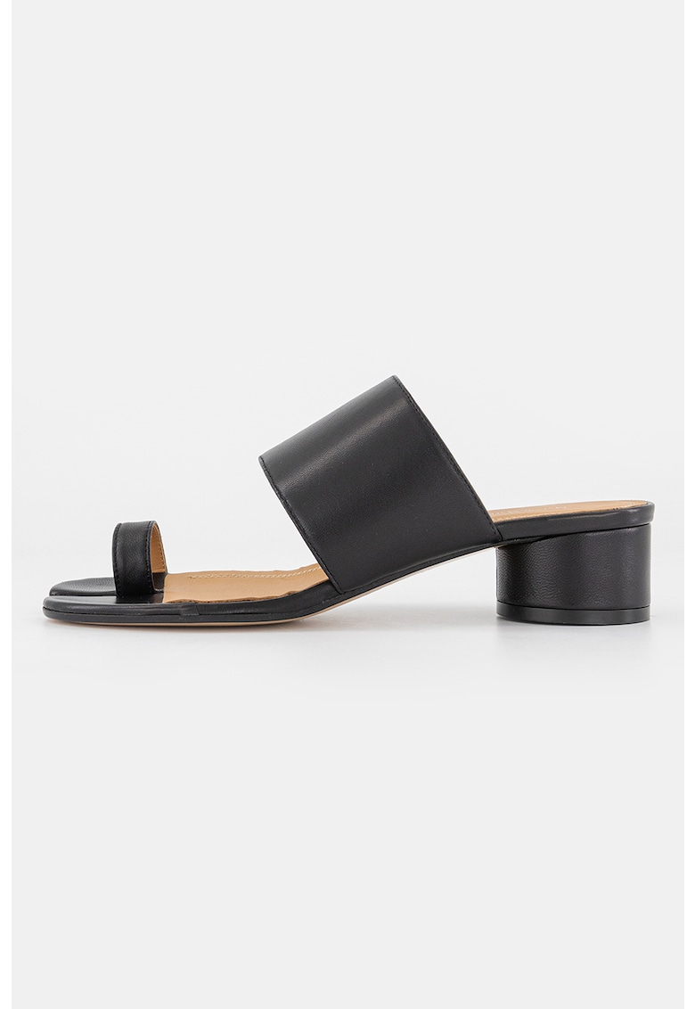Кожени сандали Tabi MAISON MARGIELA