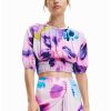 Къса флорална блуза DESIGUAL
