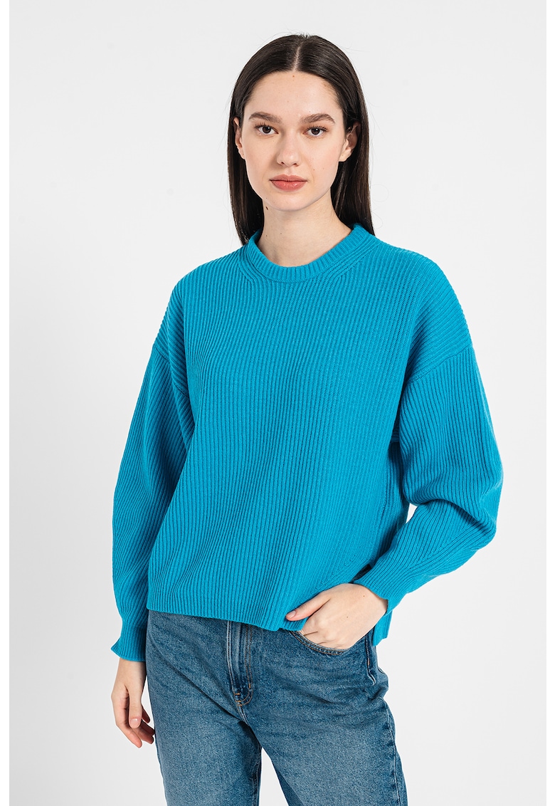 Пуловер с вълна с цепки встрани United Colors of Benetton