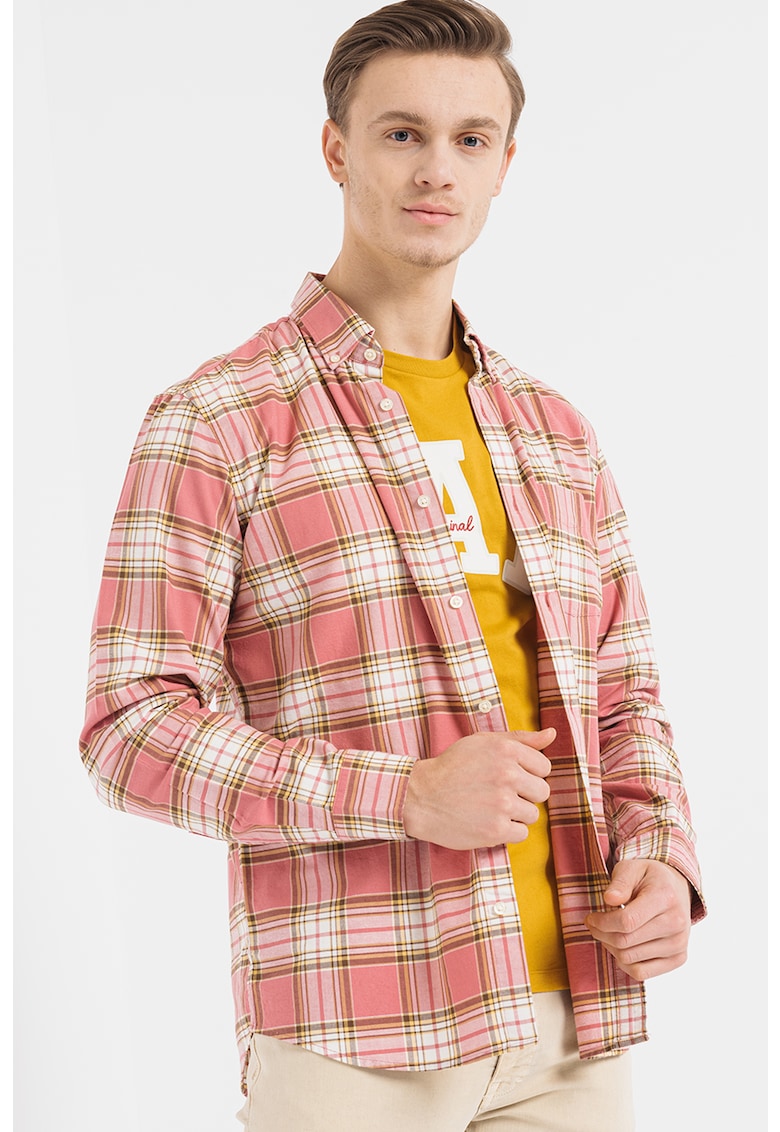 Риза Oxford с джоб на гърдите GAP