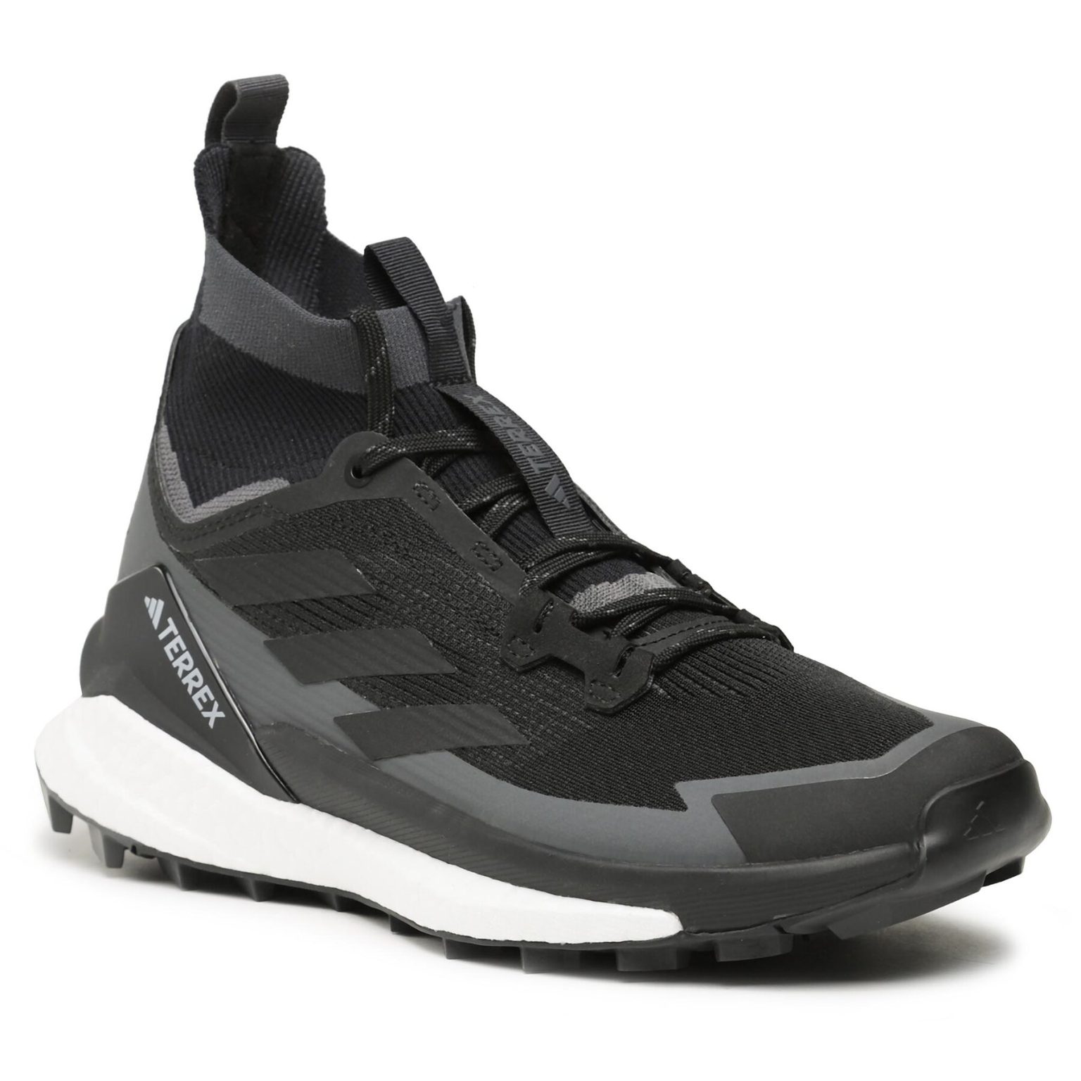Обувки adidas