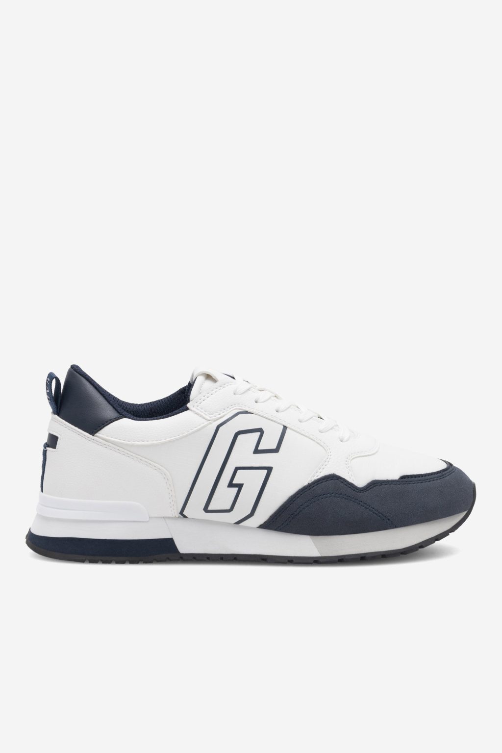 Спортни обувки GAP БЕЖОВ