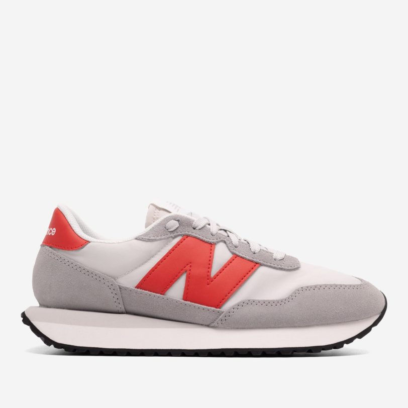 Спортни обувки New Balance СИВ