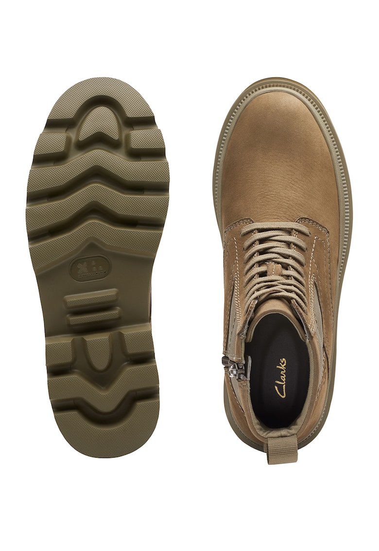 Боти от набук с цип Clarks