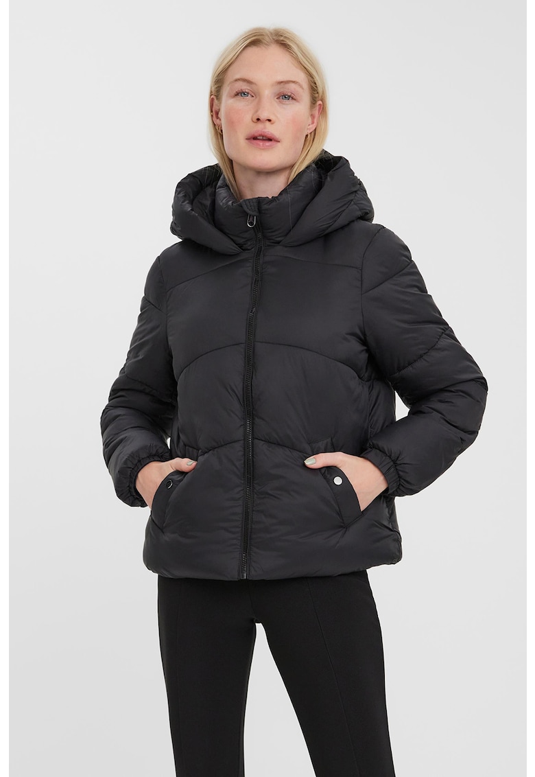 Зимно яке Uppsala с вата и качулка Vero Moda