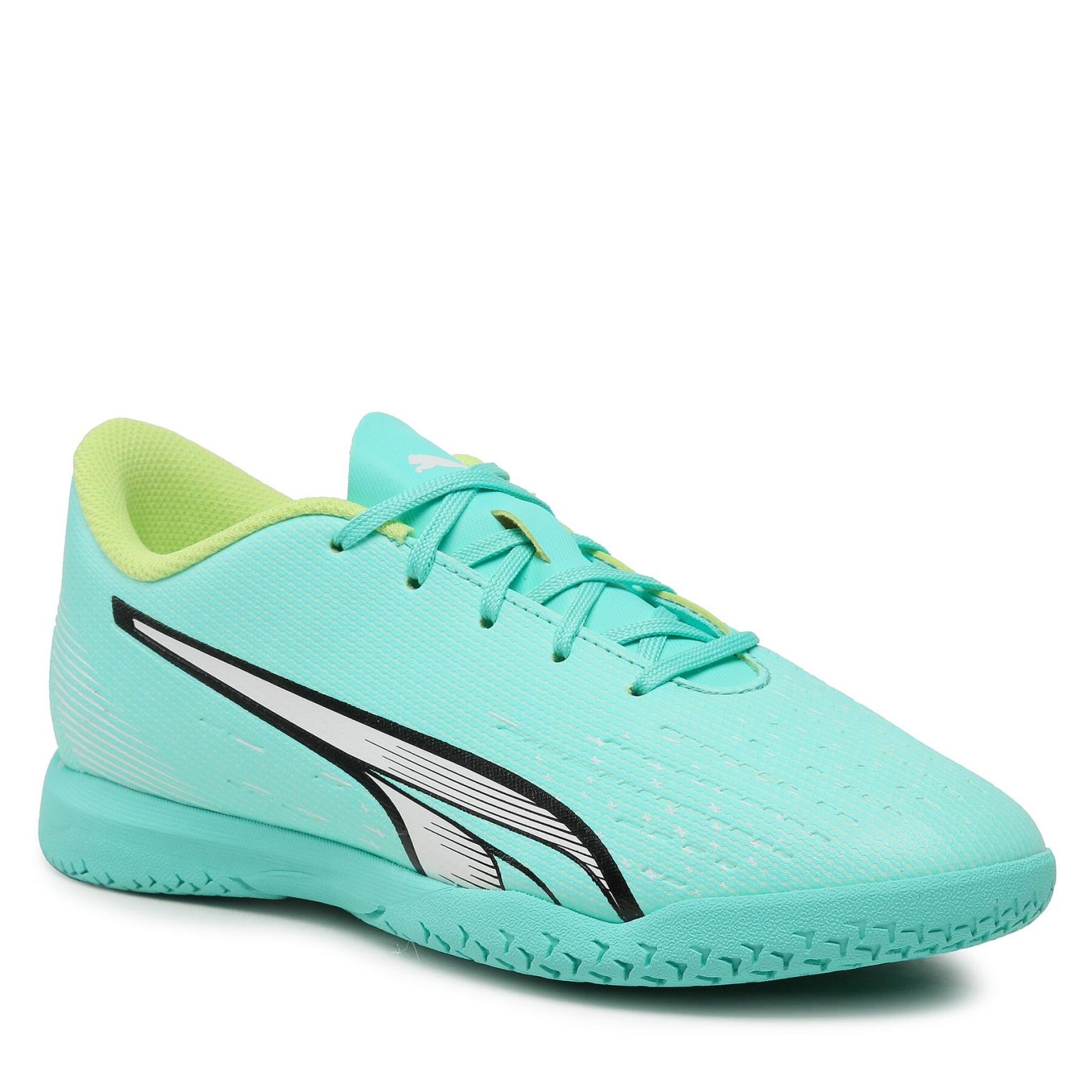 Обувки за футбол Puma на ниска цена