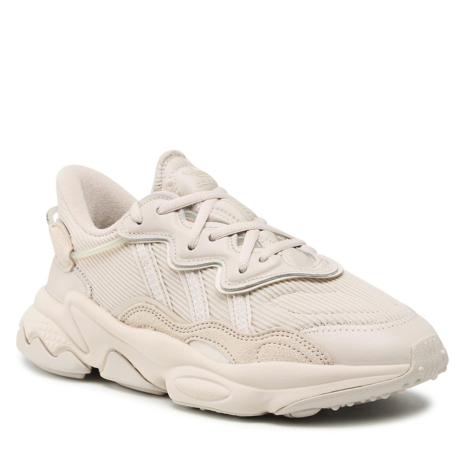 Обувки adidas в Бежов цвят