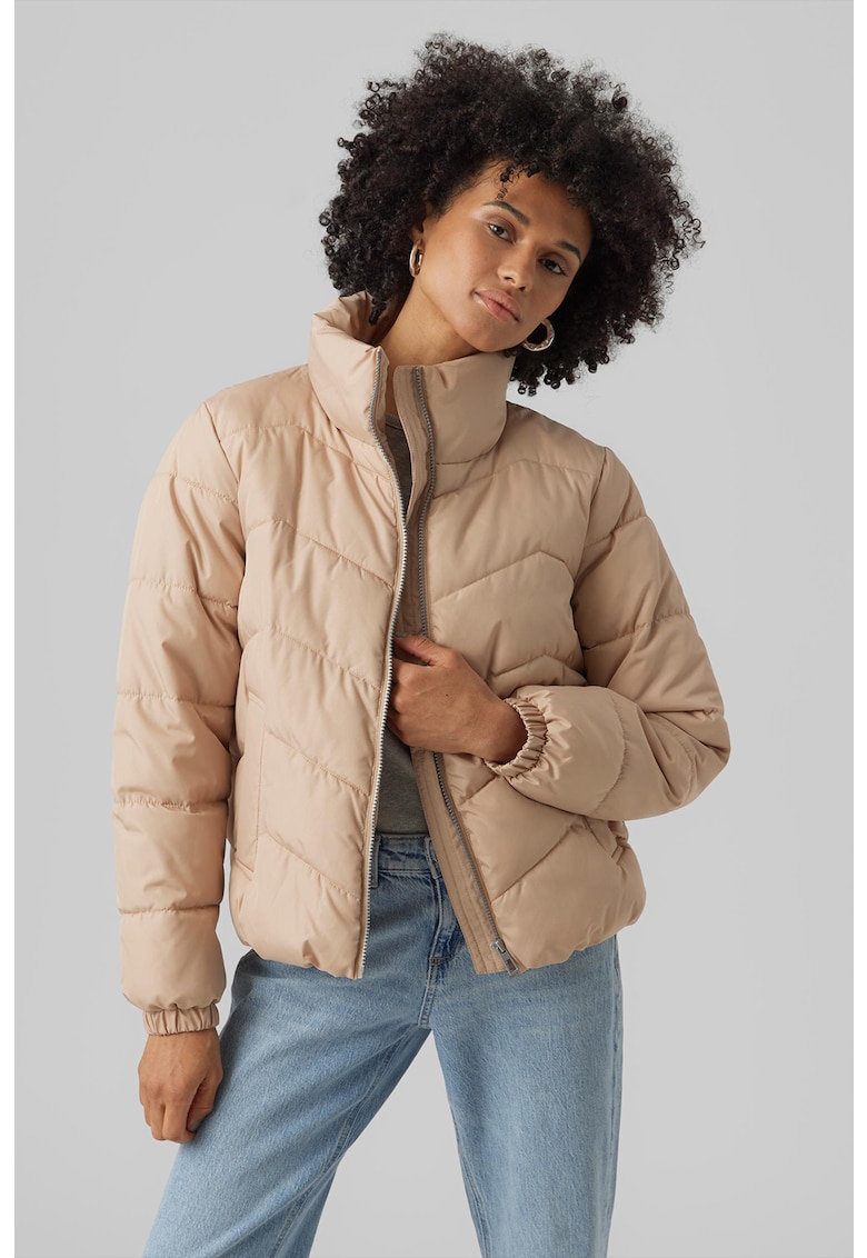 Подплатено зимно яке Liga с капитониран дизайн Vero Moda