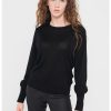 Вълнен пуловер с овално деколте ARMANI EXCHANGE
