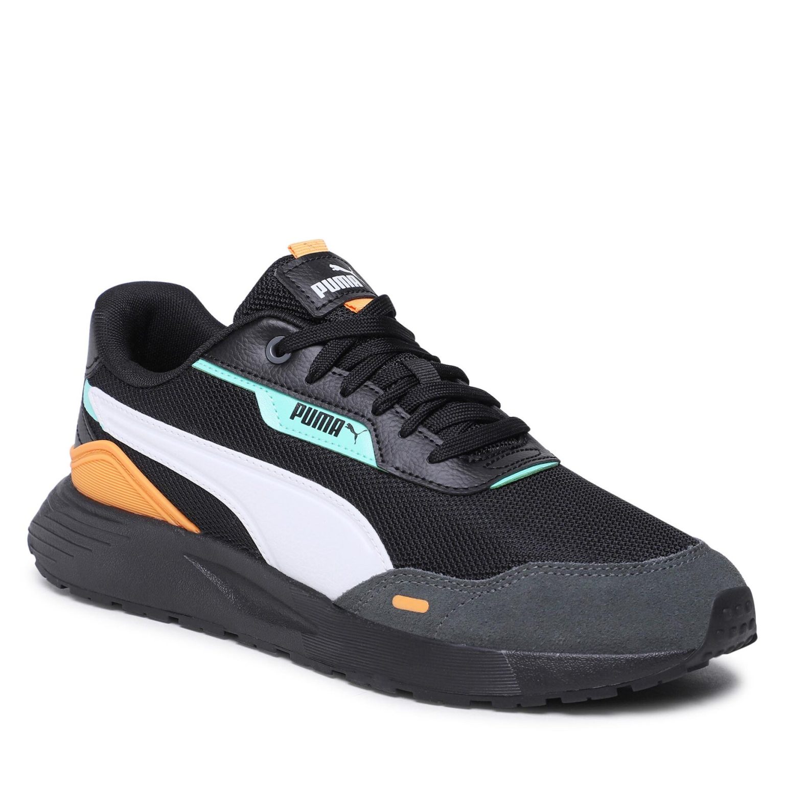 Сникърси Puma в Черен цвят