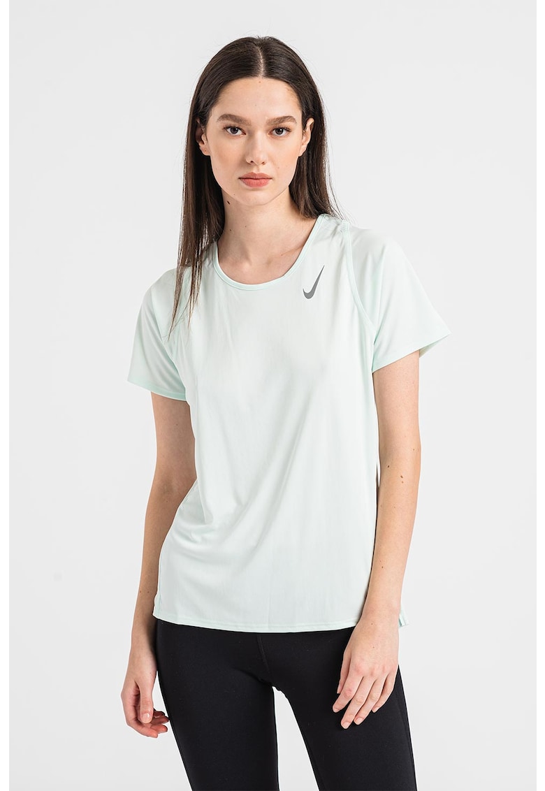 Тениска за бягане Race с Dri-Fit Nike