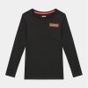 Блуза Guess за Момчета цена