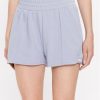 Спортни шорти Guess за Жени цена
