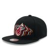 Шапка с козирка Mitchell & Ness за Мъже цена