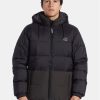 Quiksilver Пухено яке Wolfs Shoulder Jckt EQYJK03990 Черен Regular Fit за Мъже цена