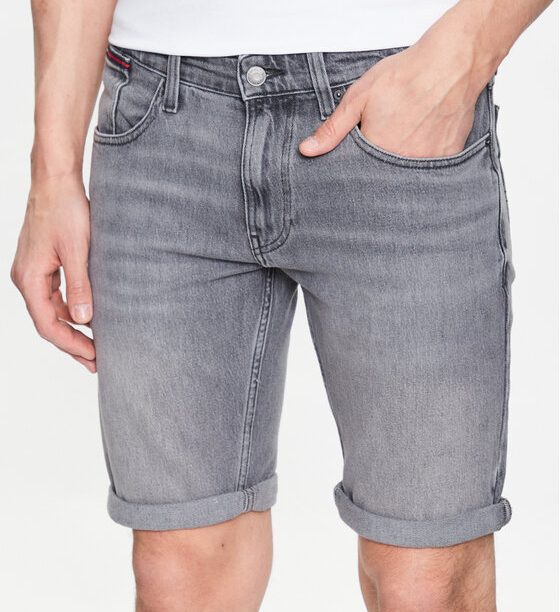 Дънкови шорти Tommy Jeans за Мъже цена