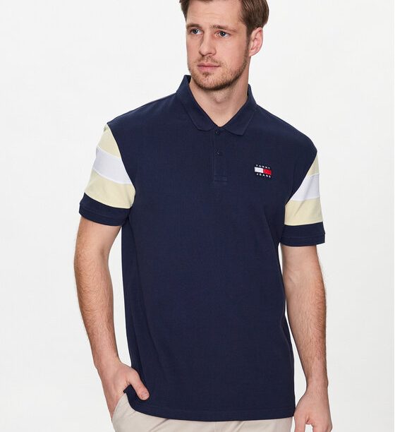 Тениска с яка и копчета Tommy Jeans за Мъже цена