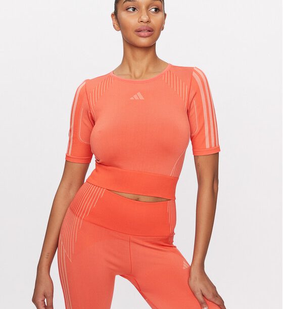 Тениска от техническо трико adidas за Жени цена
