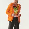 Tatuum Пухено яке Markana T2217.012B Оранжев Regular Fit за Жени цена