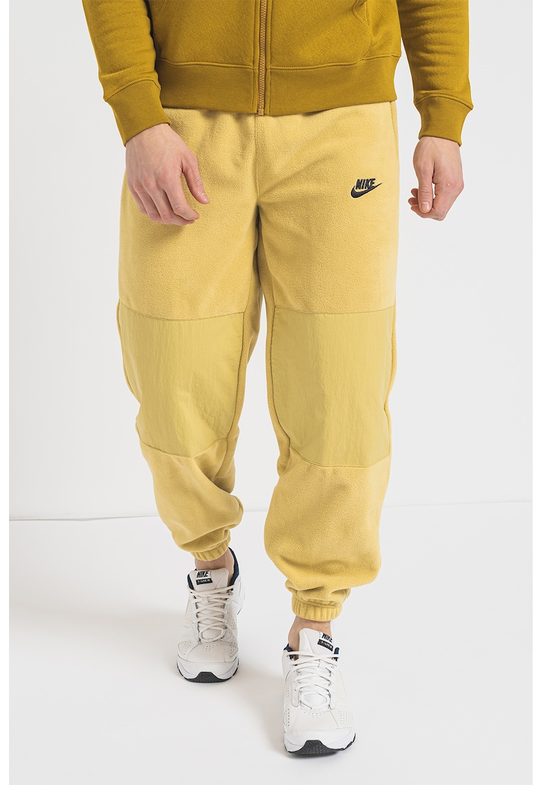 Спортен панталон Club+ Polar с джобове Nike