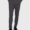 Matinique Чино панталони Liam 30206370 Сив Slim Fit за Мъже цена