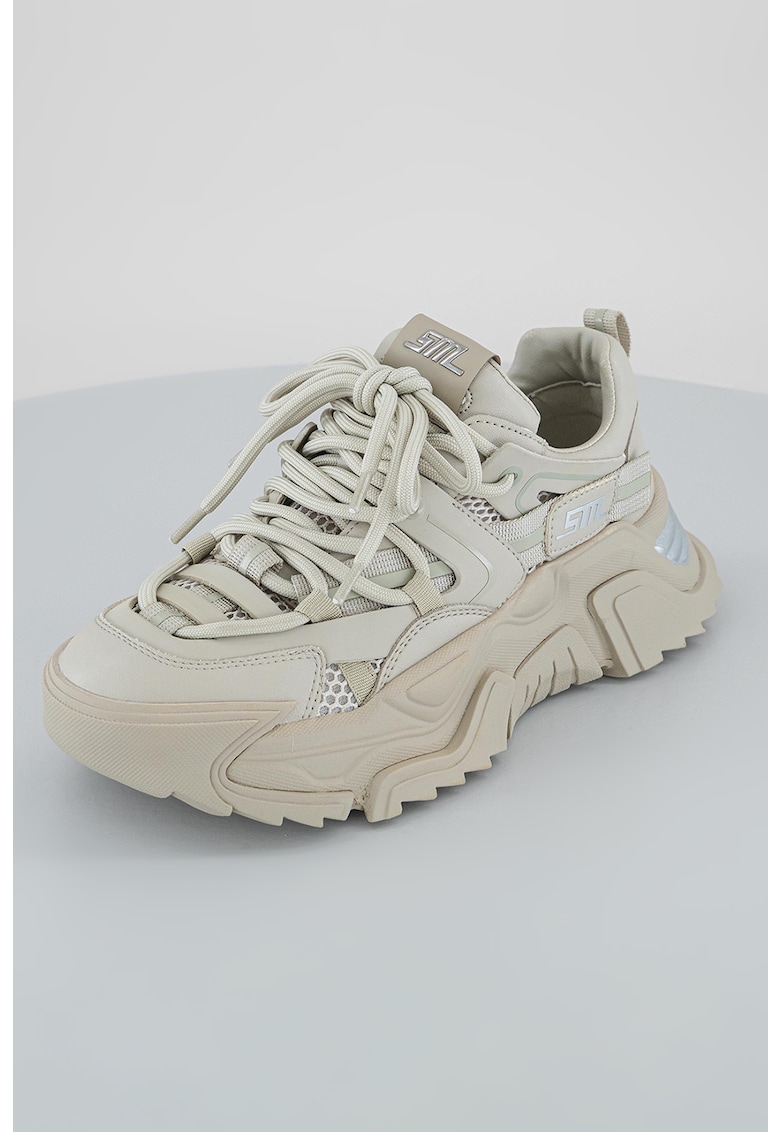 Масивни спортни обувки Kingdom в цветен блок Steve Madden