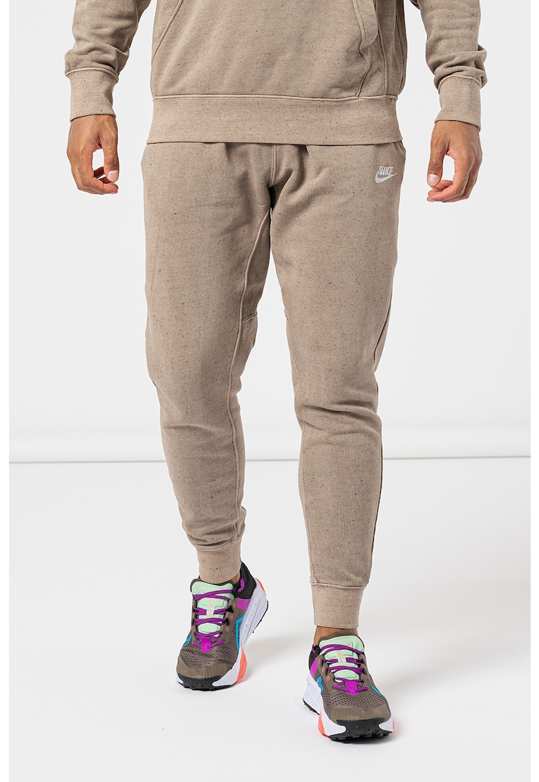Спортен панталон Club Fleece+ с връзка Nike
