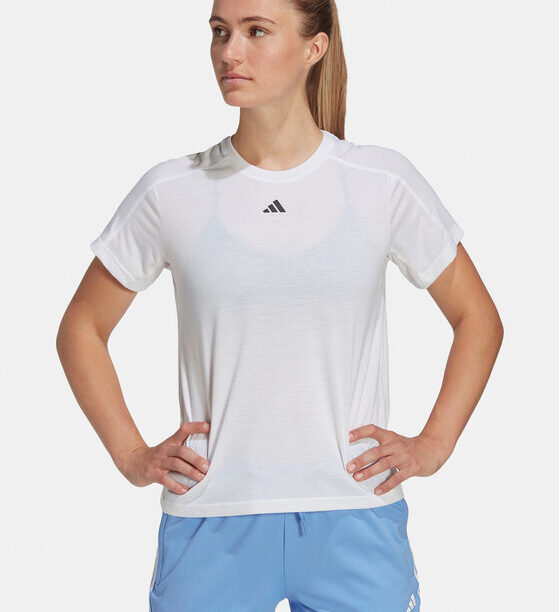 Тениска от техническо трико adidas за Жени цена