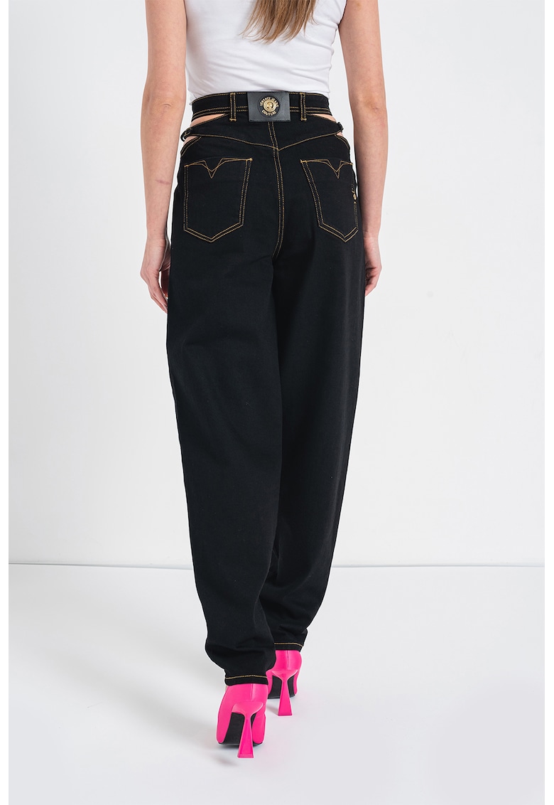 Дънки Olivia със стеснен крачол и отвори Versace Jeans Couture