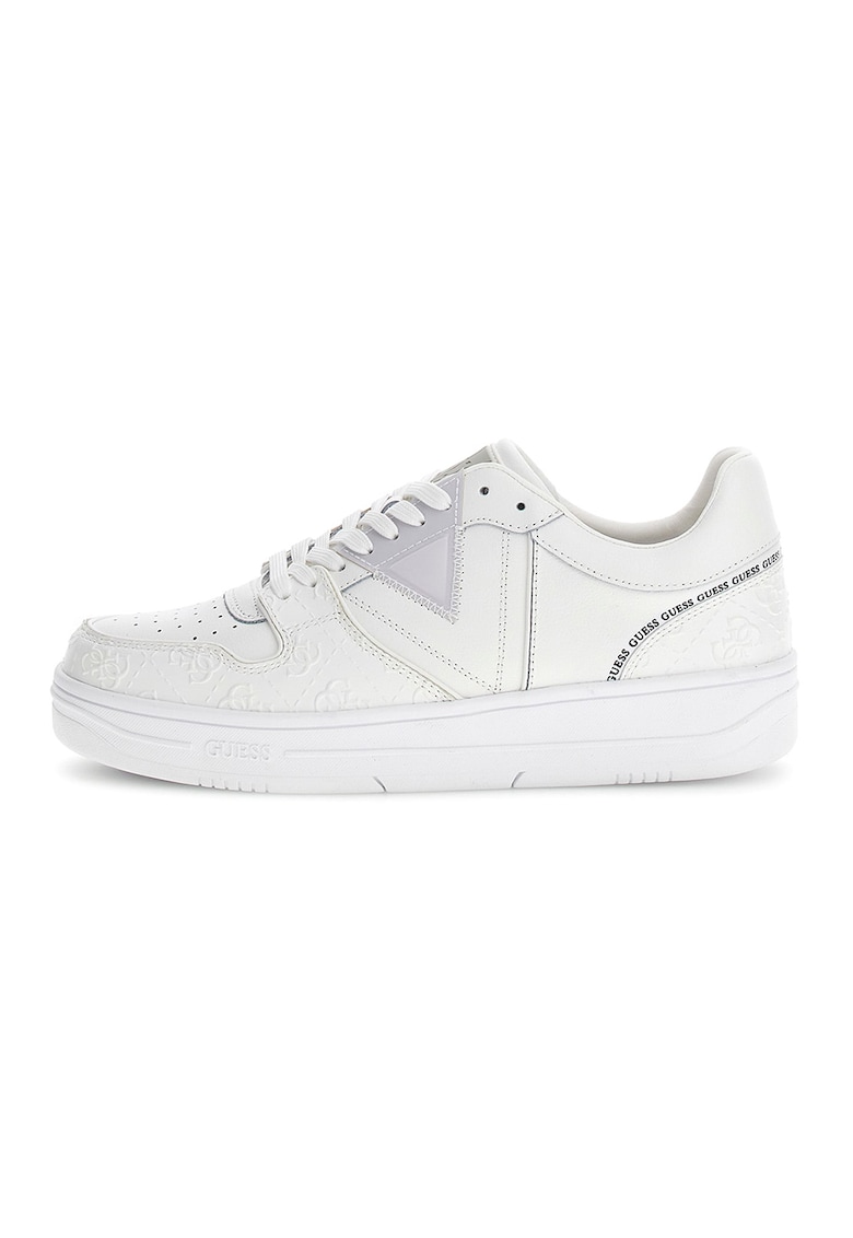 Спортни обувки от кожа и еко кожа GUESS