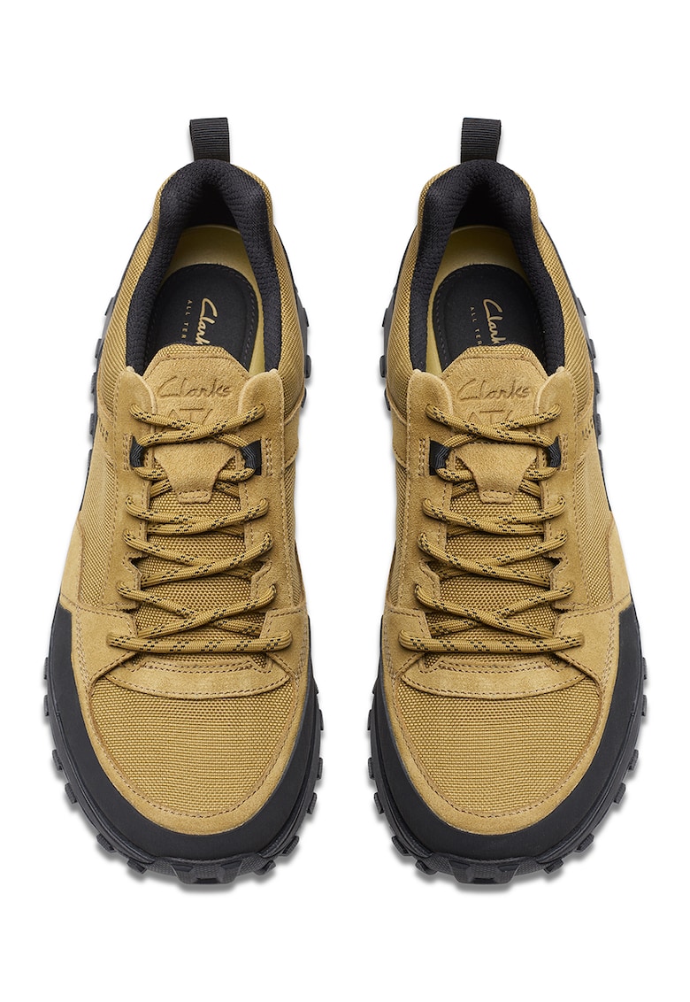 Спортни обувки с велур Clarks