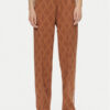 Replay Долнище анцуг W8115.000.74934 Бежов Regular Fit за Жени цена
