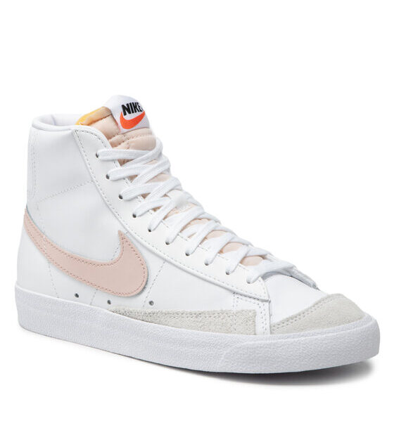 Сникърси Nike за Жени цена