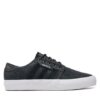 adidas Сникърси Seeley Xt GX2075 Черен за Мъже цена