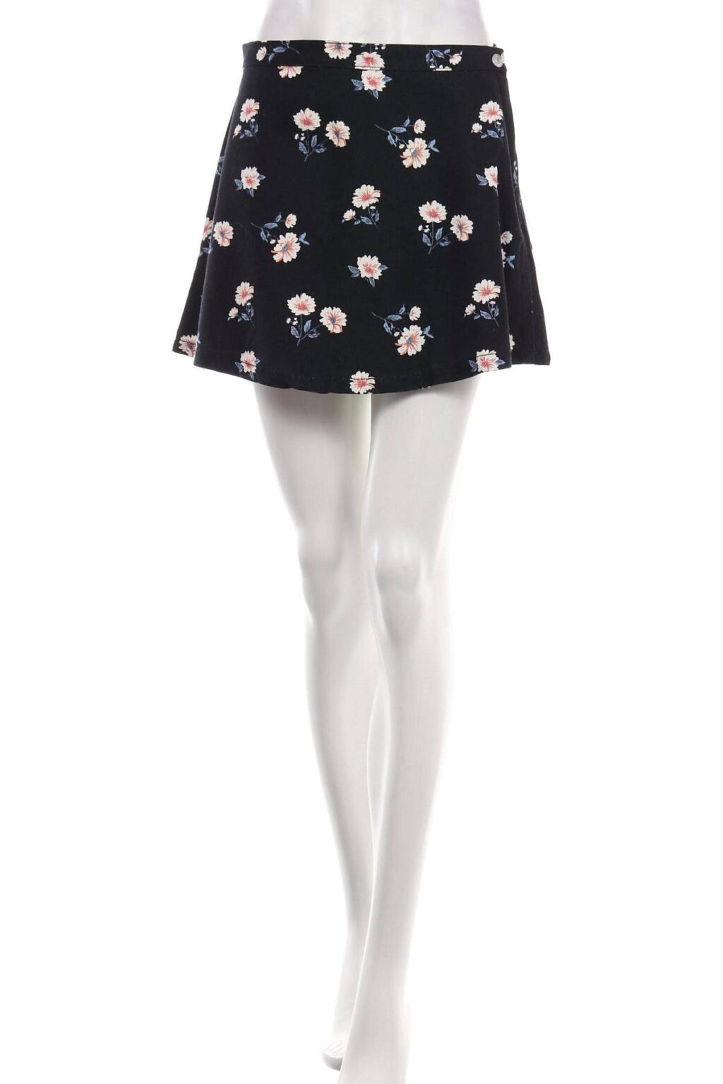 Пола FOREVER 21