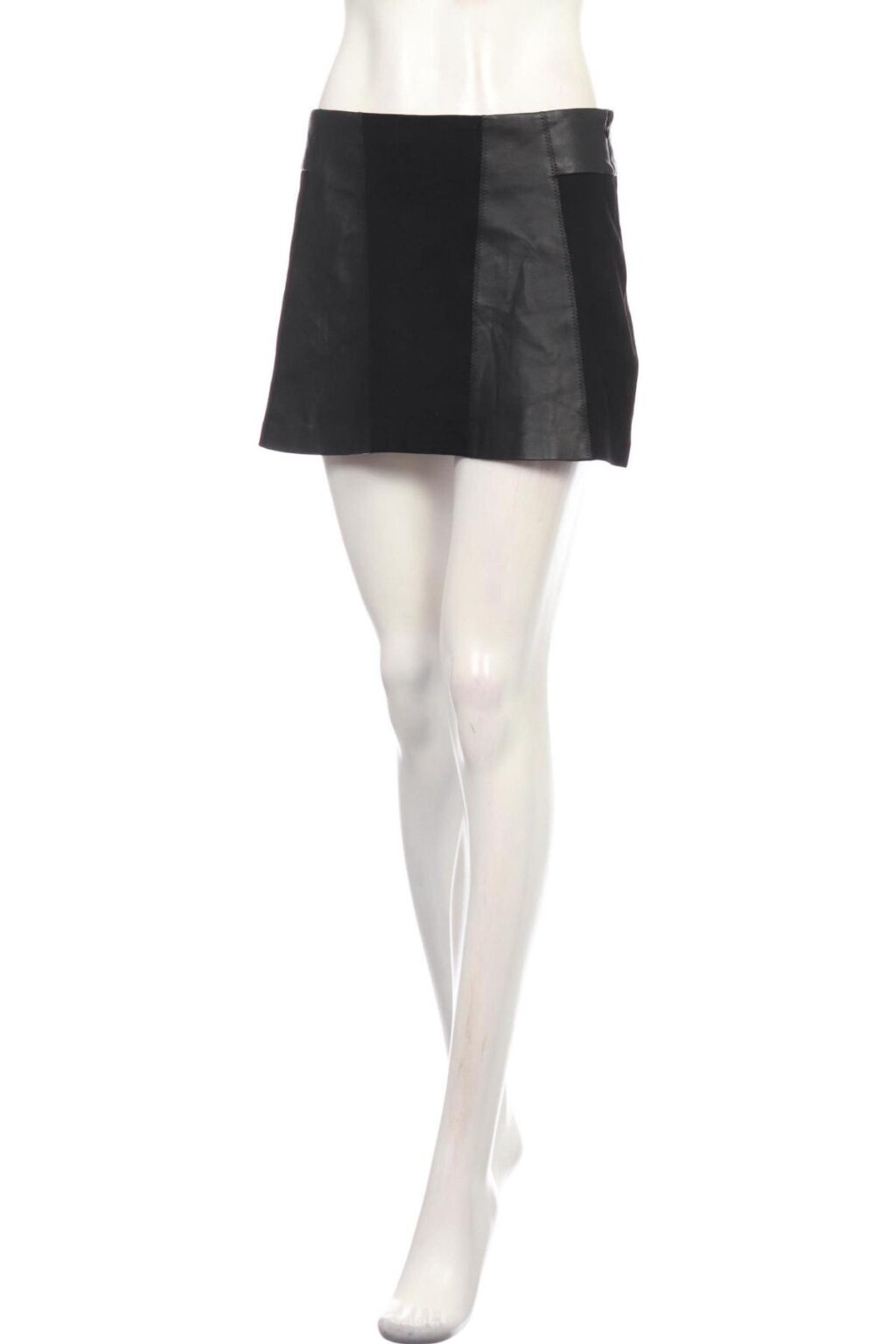 Пола ZARA