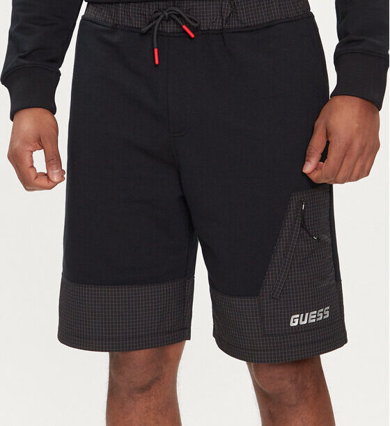 Спортни шорти Guess за Мъже цена