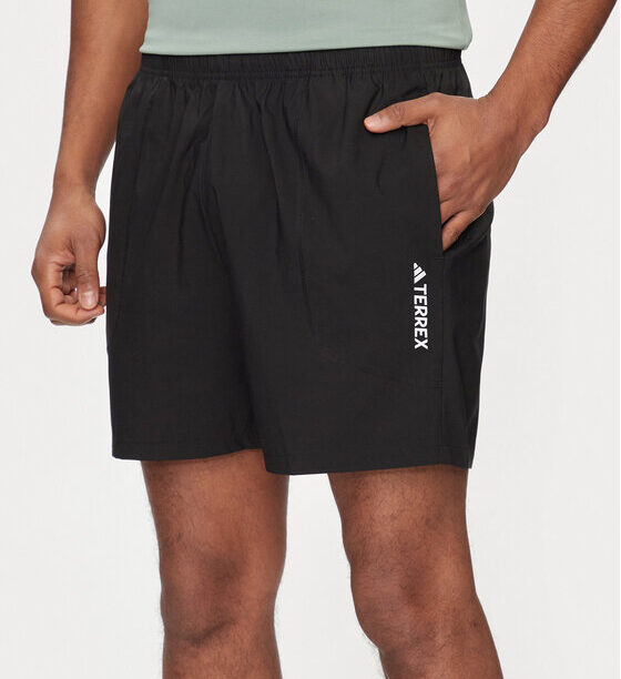 Спортни шорти adidas за Мъже цена