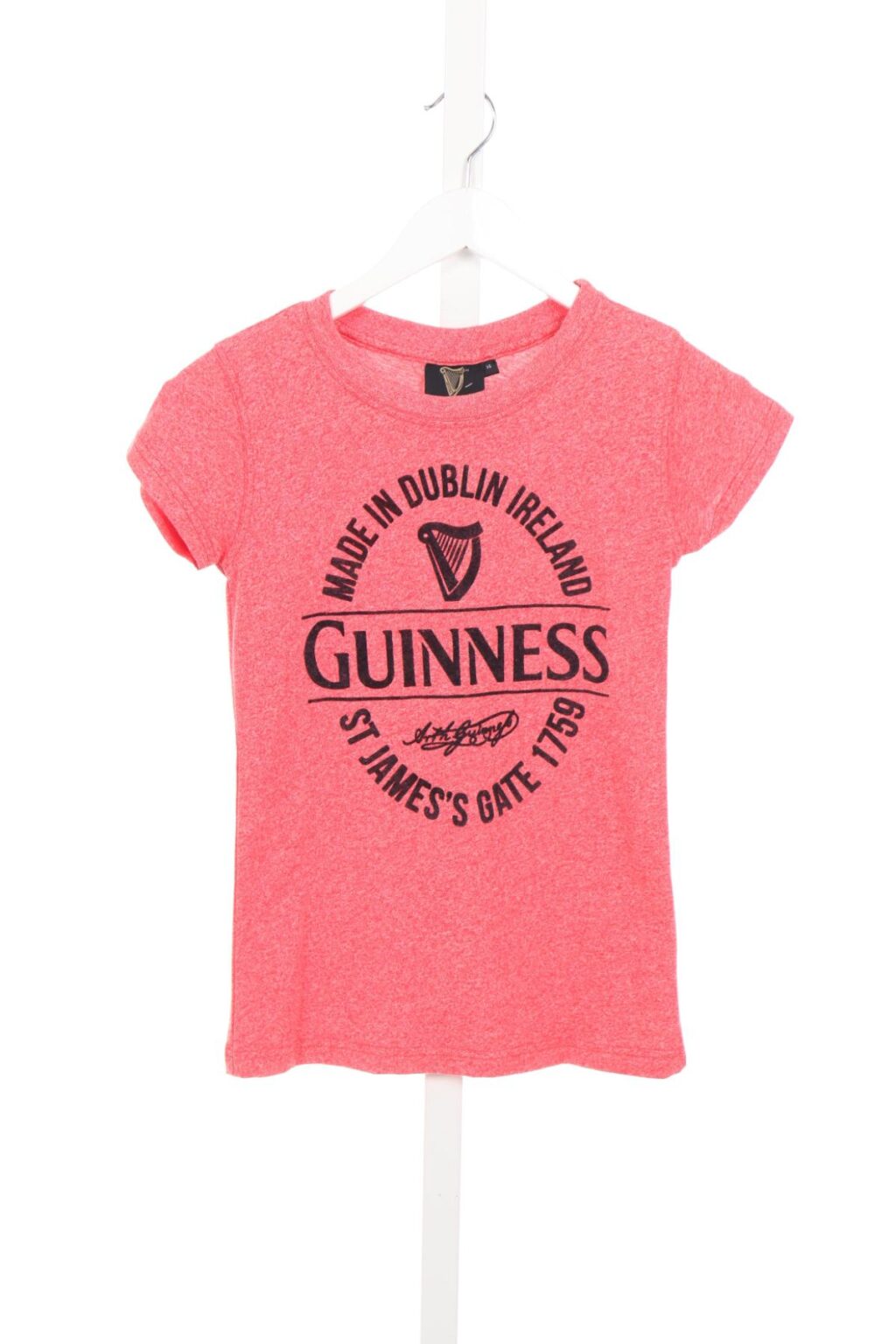 Тениска с щампа GUINNESS