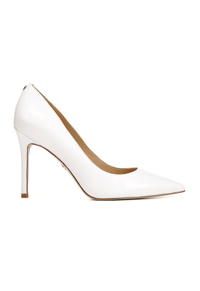 Велурени обувки Hazel с остър връх Sam Edelman