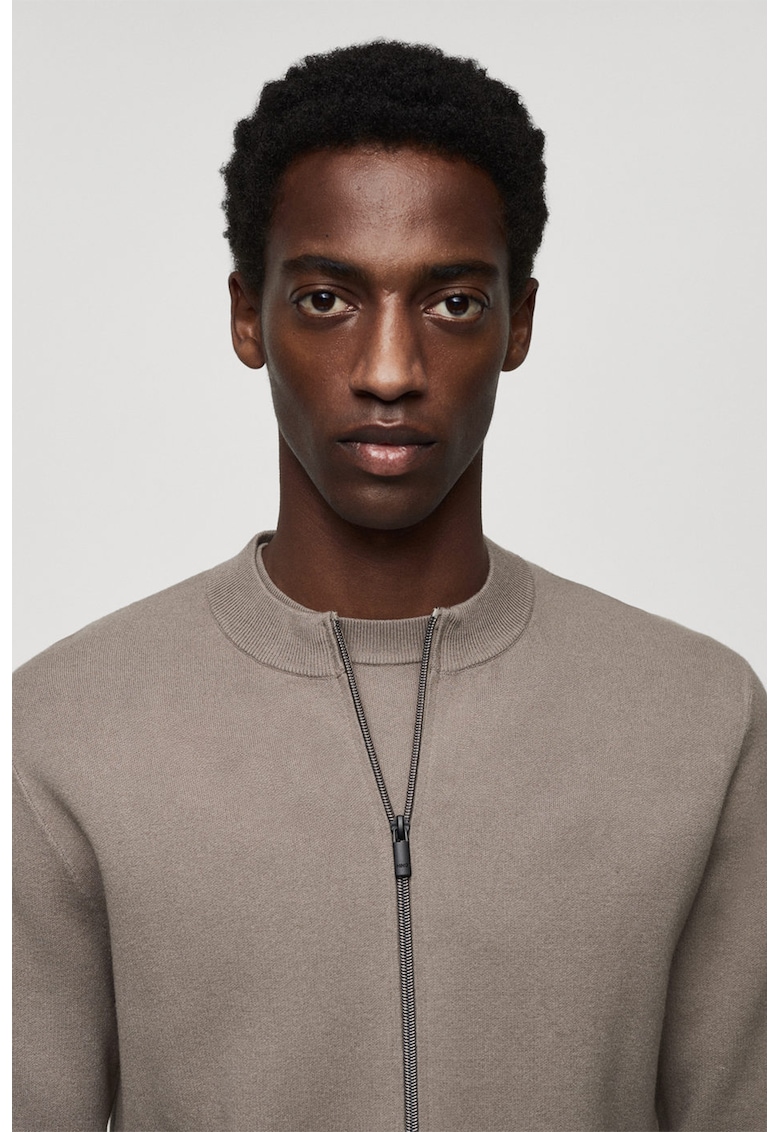 Жилетка Luxusc с цип Mango