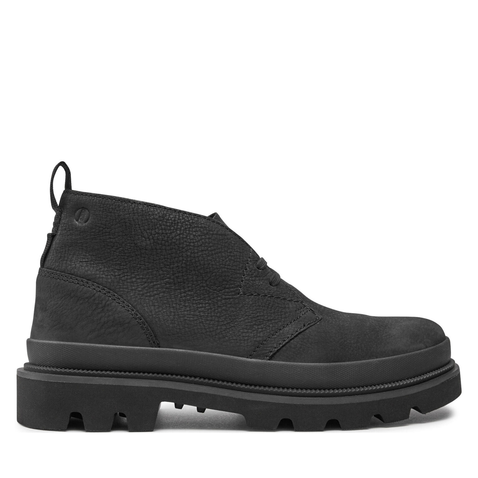 Зимни обувки Clarks на ниска цена
