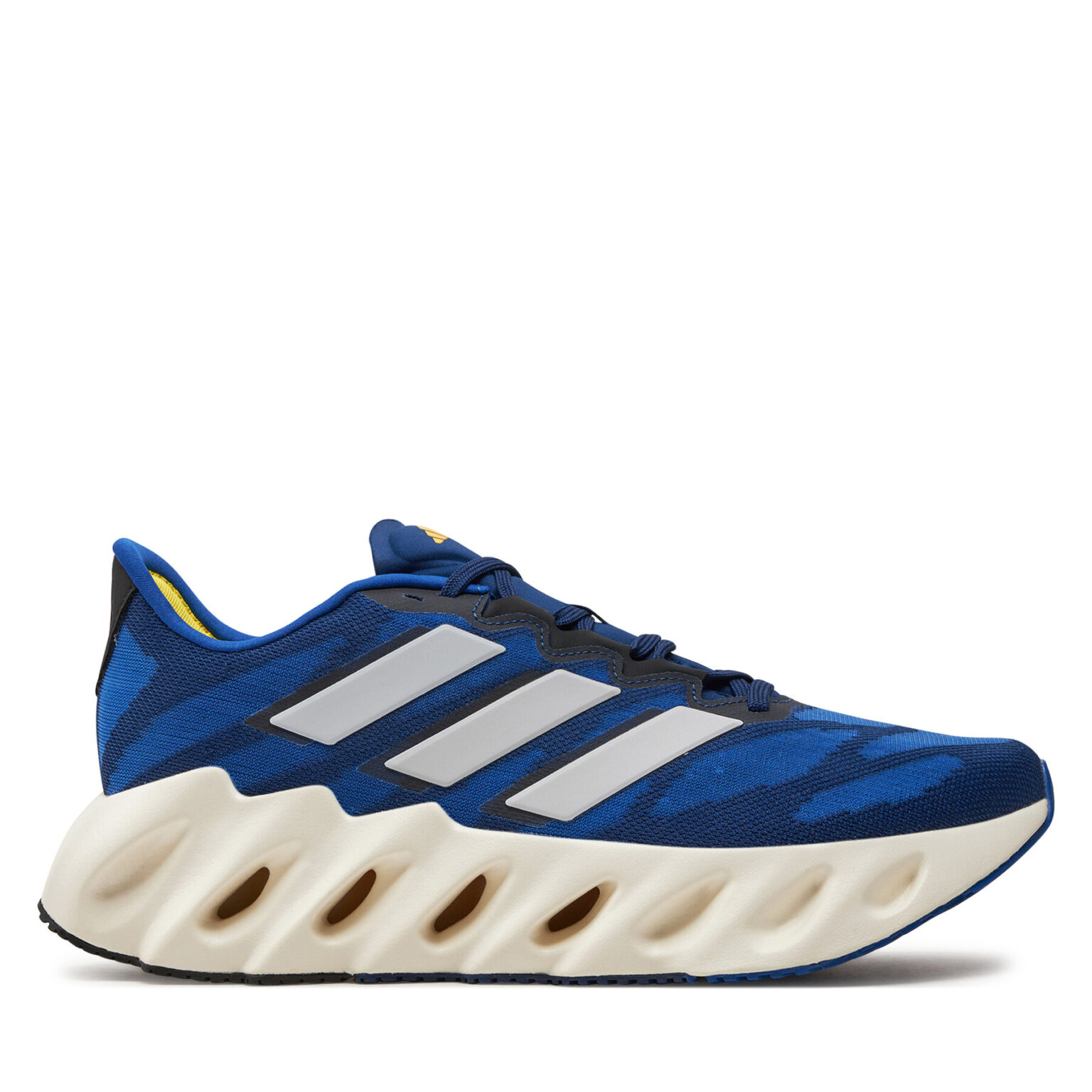 Маратонки за бягане adidas на ниска цена