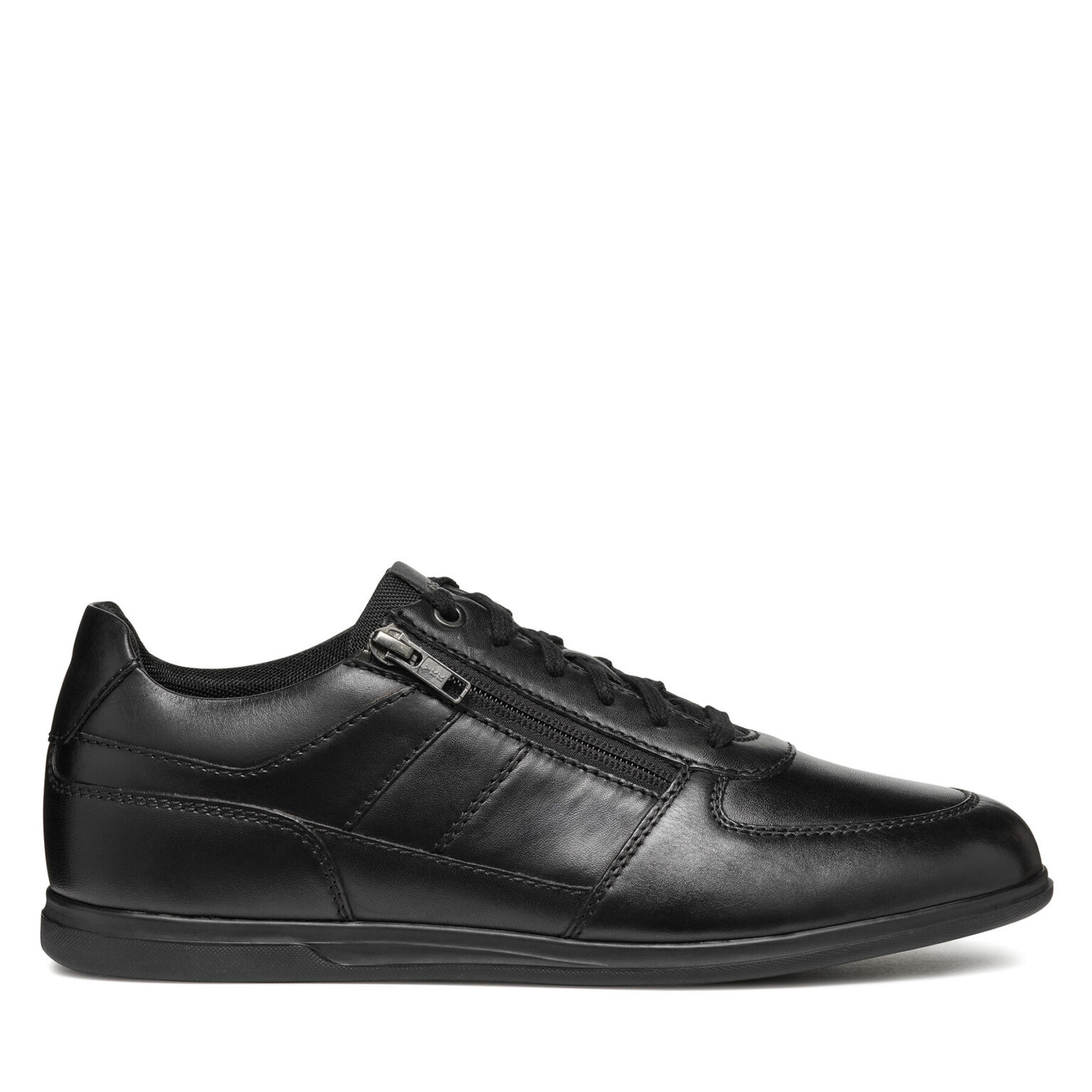 Обувки Geox на ниска цена