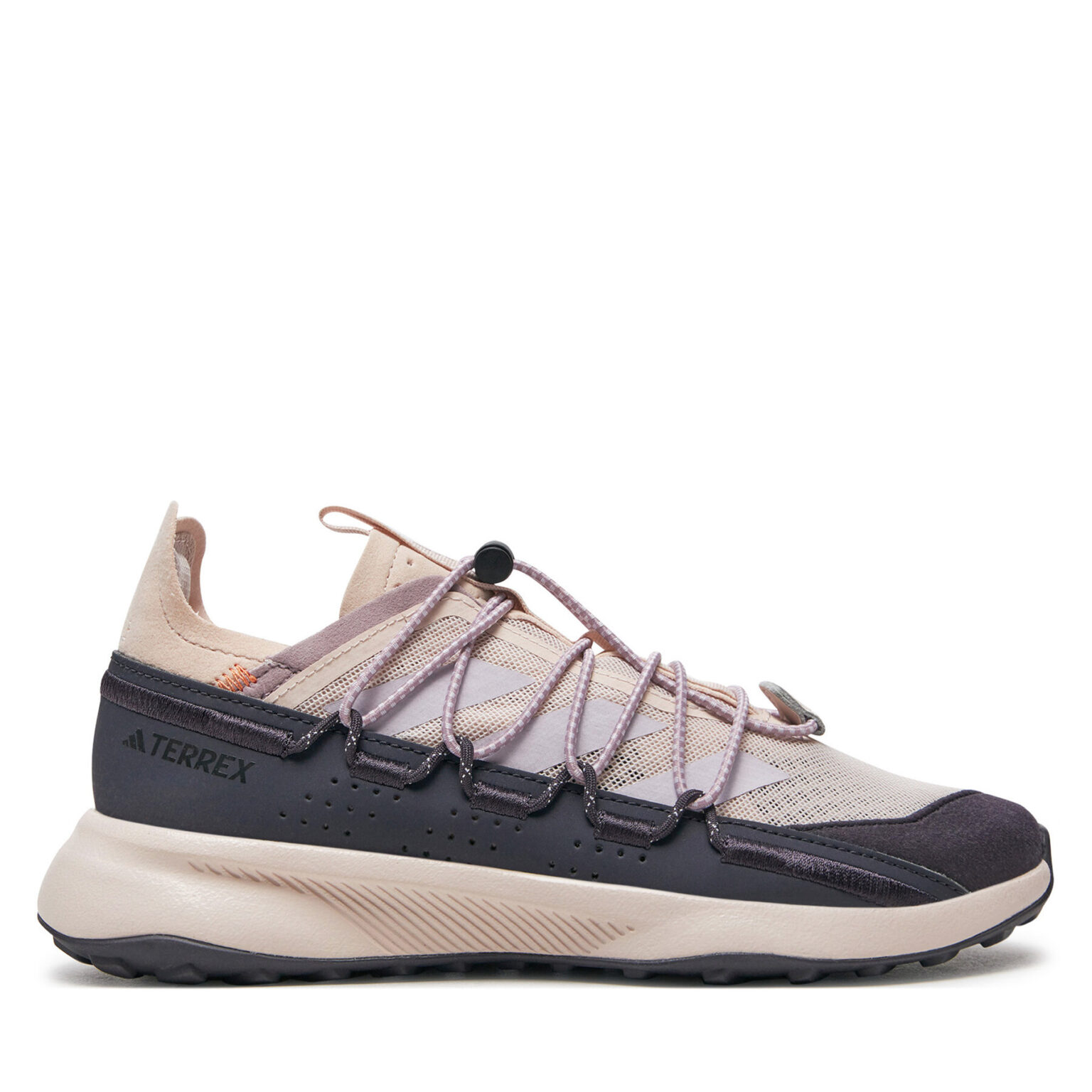 Сникърси adidas на ниска цена