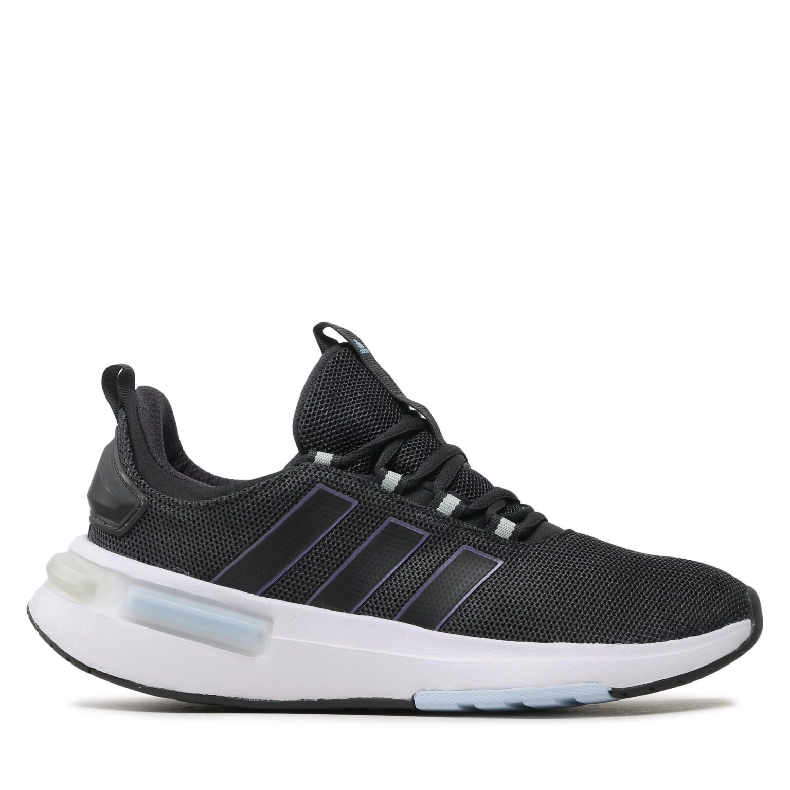 Сникърси adidas на ниска цена